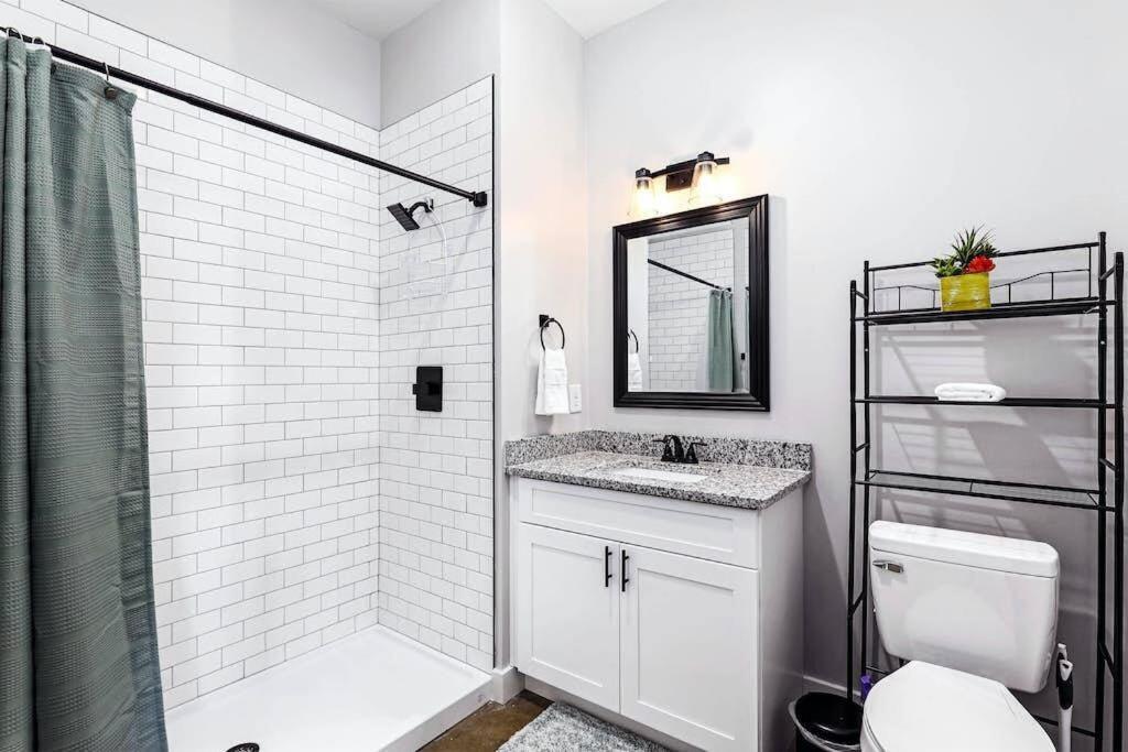 Brand New Condo Near Downtown Nash W Washer Dryer Nashville Exterior foto